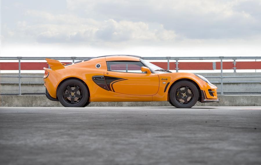 Lotus Exige Cup 260 2010 года  (фото 4 из 7)